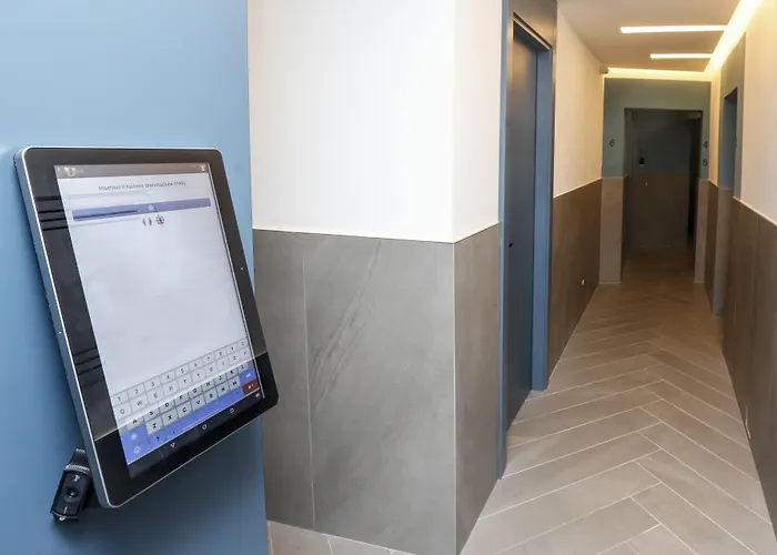 Ottaviano Smart Rooms Roma